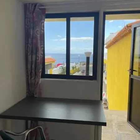 Ocean Breeze Guest Fasnia